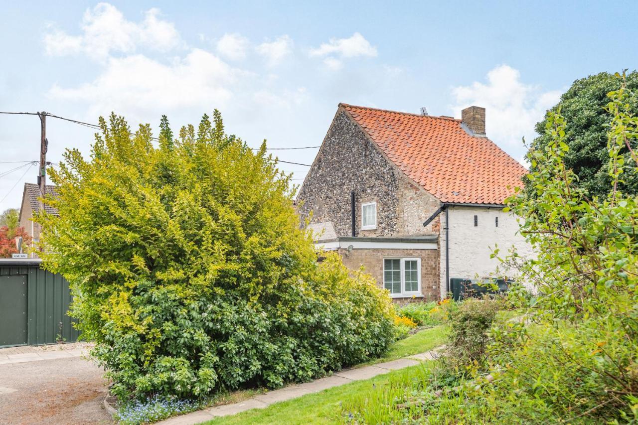 Violet Cottage Feltwell エクステリア 写真